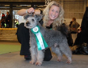 Så här glad kan man bli av hundsport!